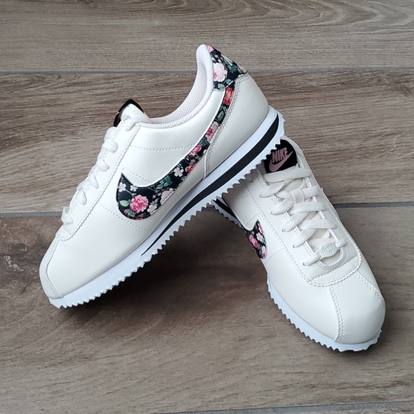 🆕️ Nike Cortez Basic Vintage Floral - Picture 8 of 13
